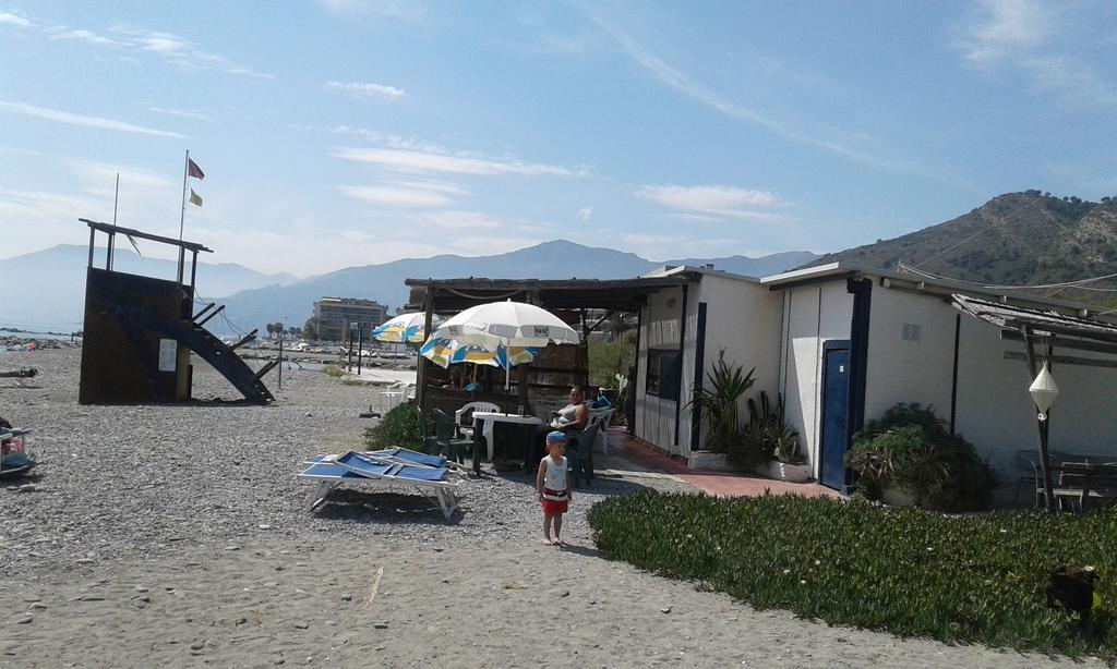 Casa Med Holiday Home Isolabona المظهر الخارجي الصورة