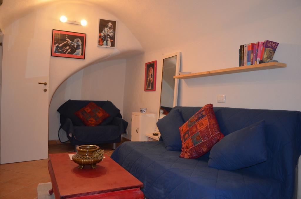 Casa Med Holiday Home Isolabona المظهر الخارجي الصورة